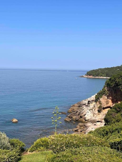 Casa Al Mare Con Spiaggia Privata Condominiale San Felice Circeo Buitenkant foto